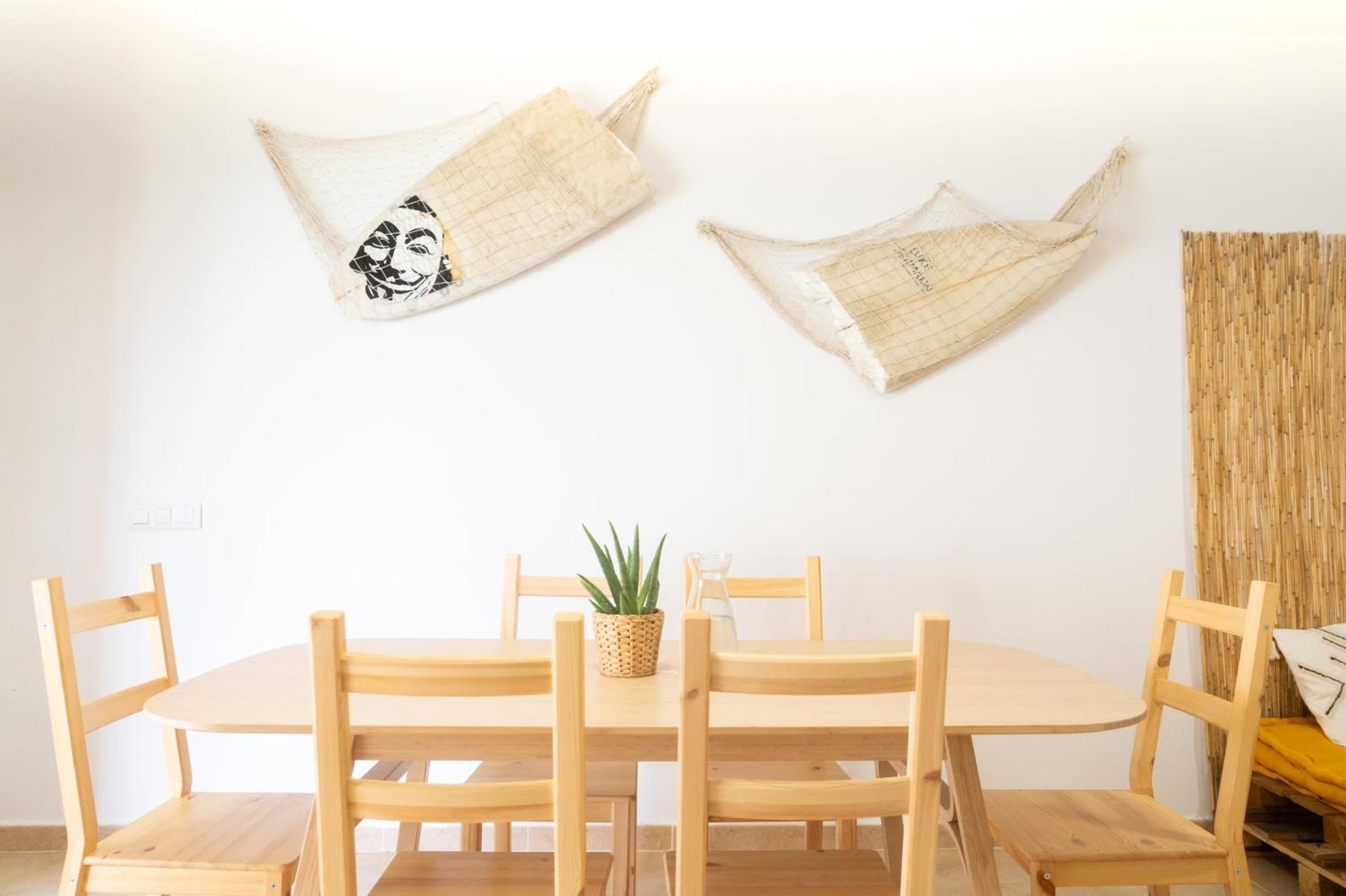 Namawa Surfhouse Hostel Chiclana de la Frontera Kültér fotó