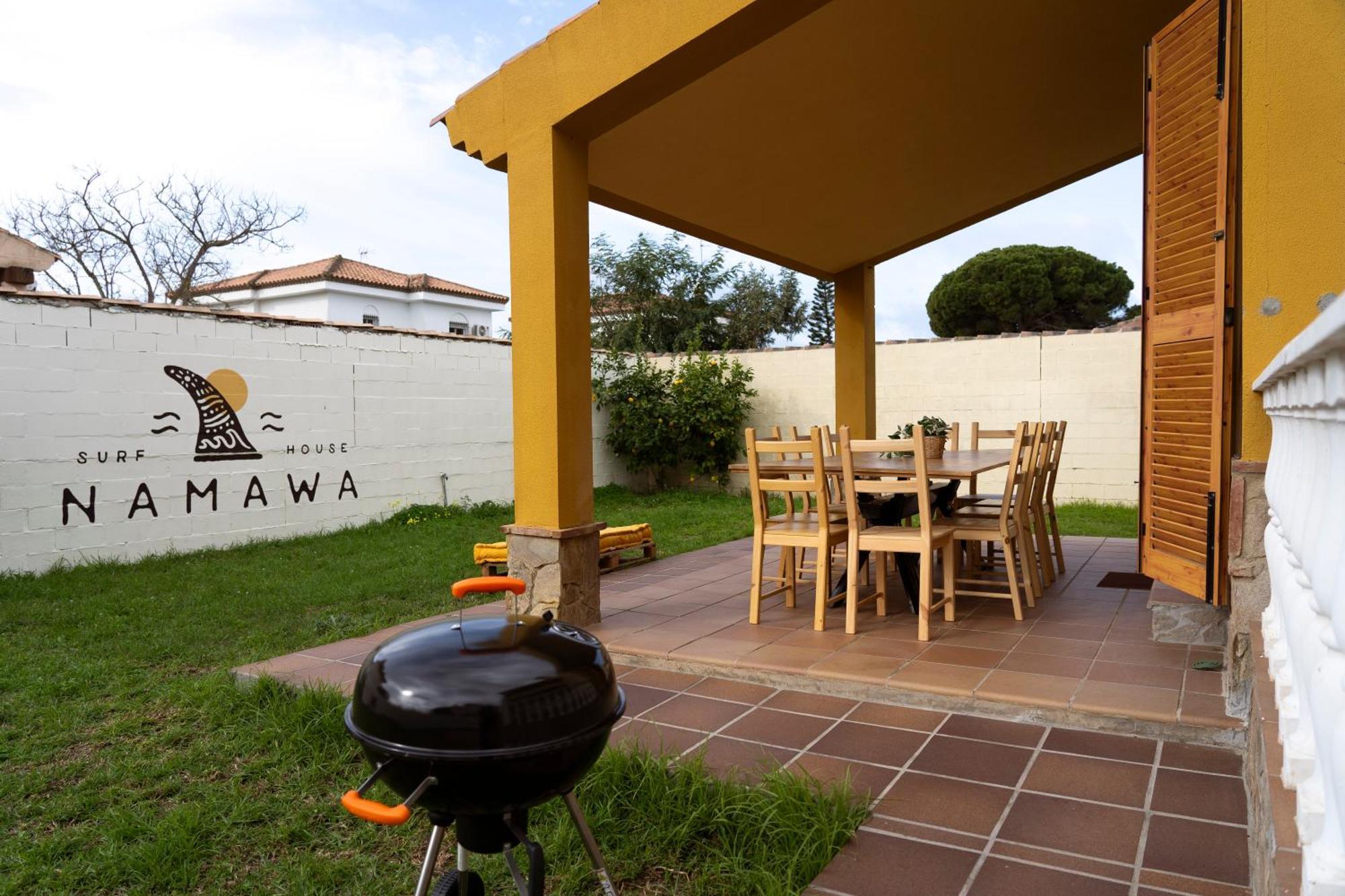 Namawa Surfhouse Hostel Chiclana de la Frontera Kültér fotó