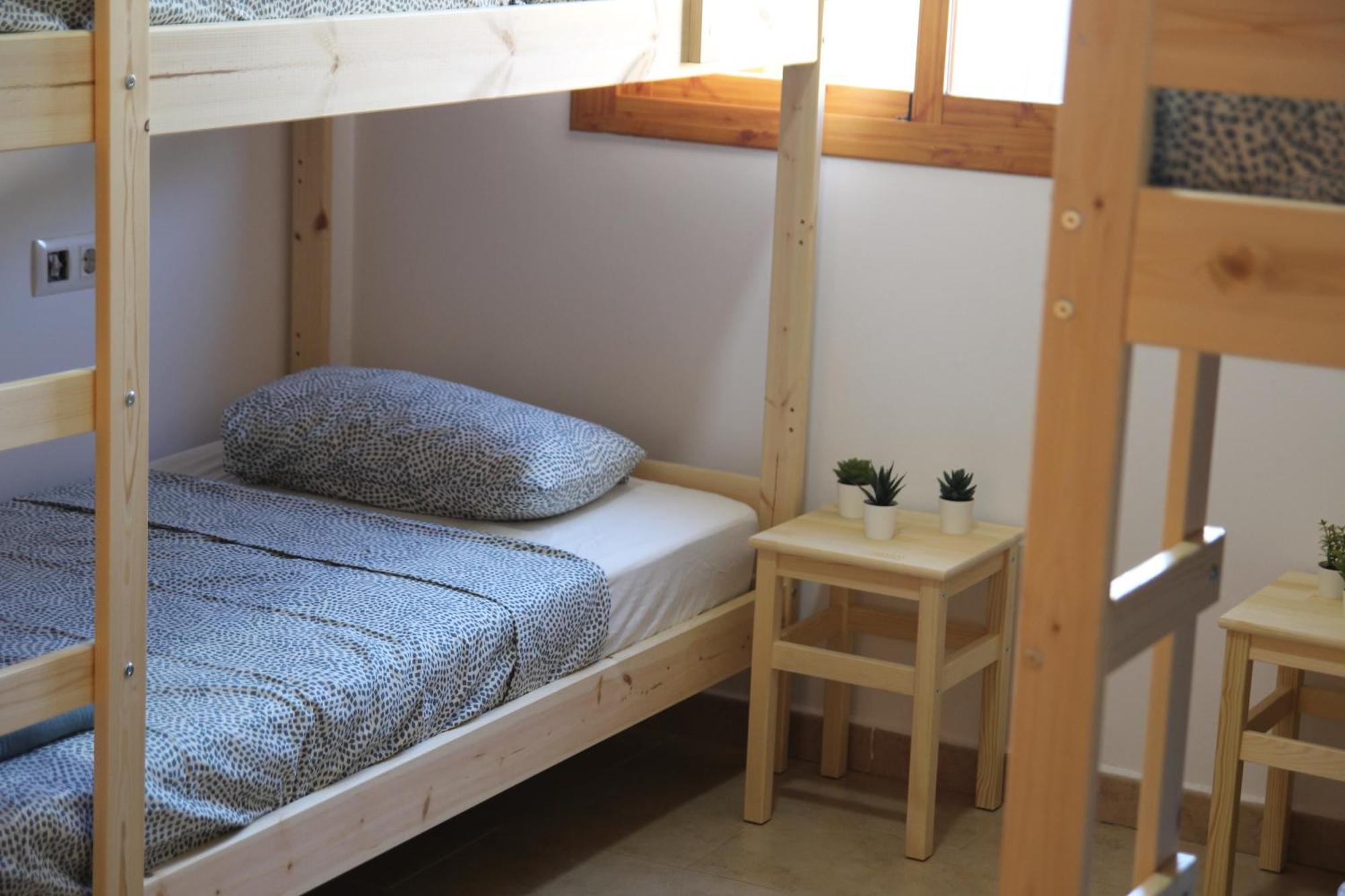 Namawa Surfhouse Hostel Chiclana de la Frontera Kültér fotó